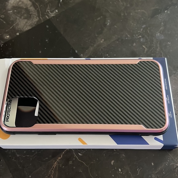 Brand new. iPhone 11 Pro Max. - Picture 4 of 7